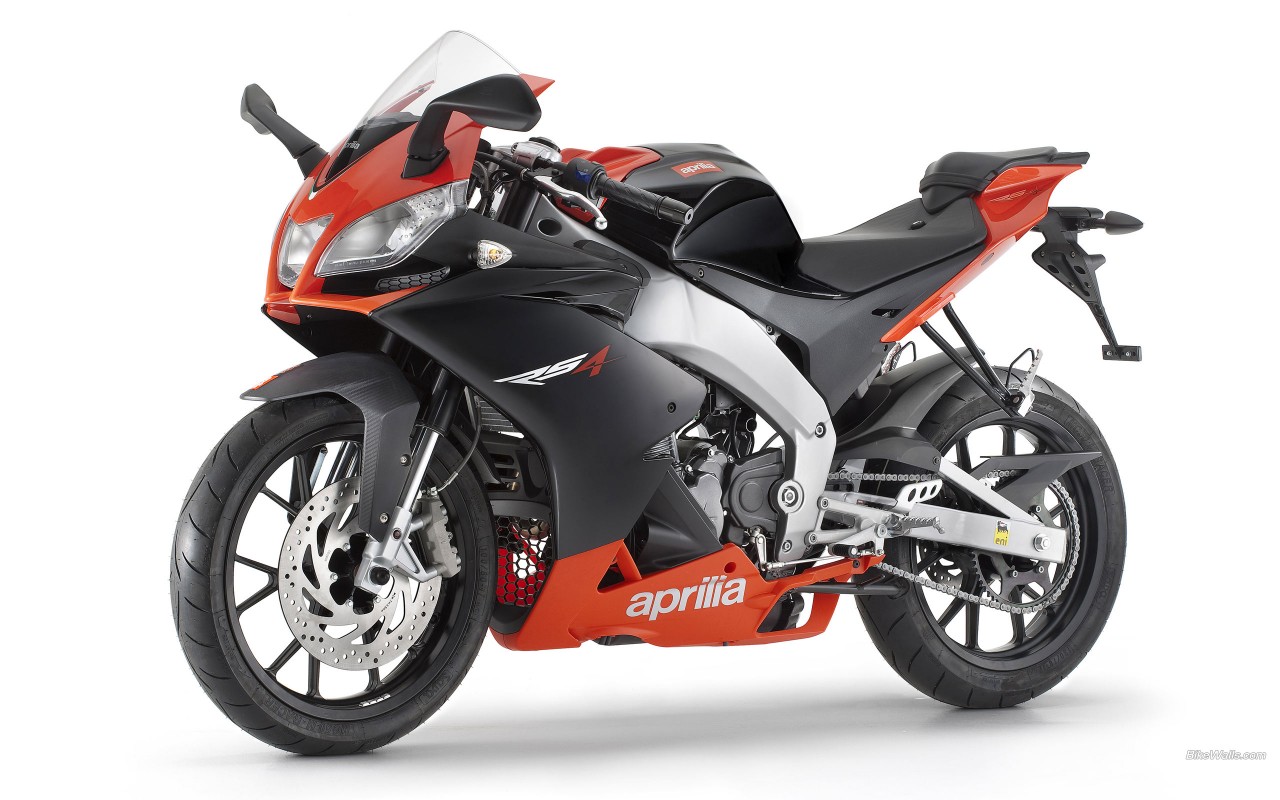 阿普利亚 aprilia rs4 125