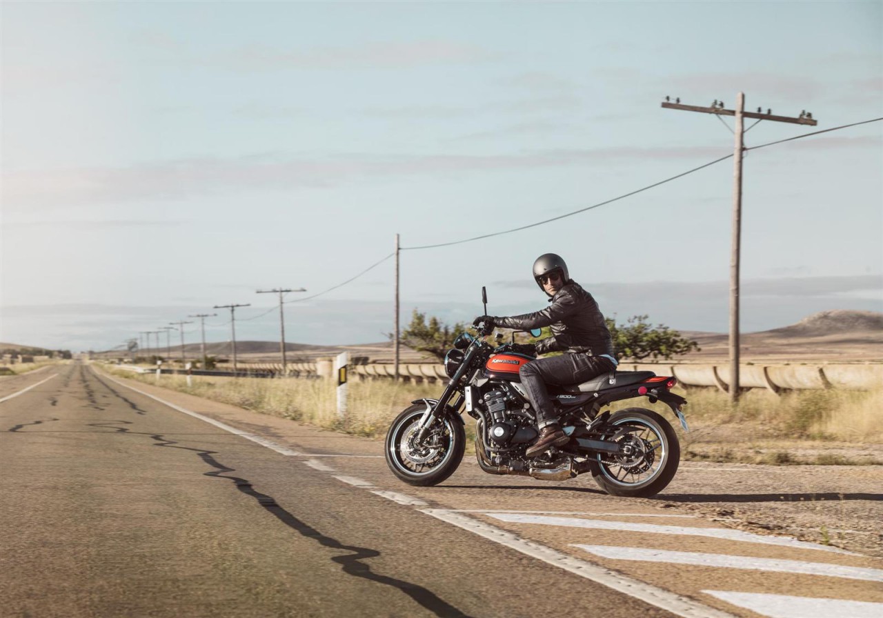 kawasaki新复古街车 z900rs