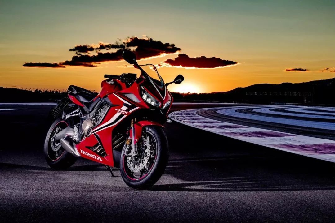 以r 代替 f,honda 2019" cbr650r