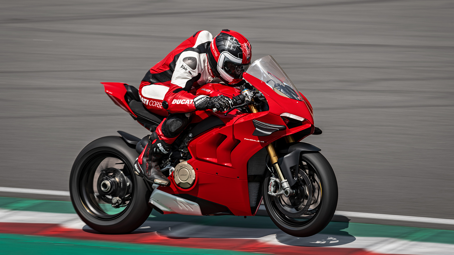 杜卡迪panigalev4v4s国内正式发布售价238万298万