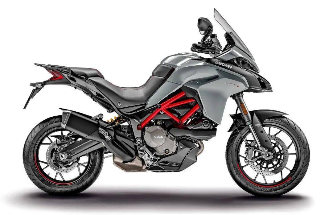 杜卡迪揽途 multistrada 950s gp 白