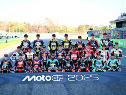 2025 MotoGP：各级别的赛前大合照